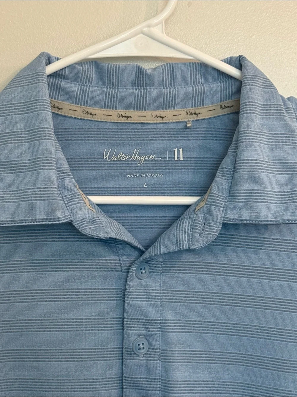 Walter Hagen Men’s Light Blue Short Sleeve Golf Shirt